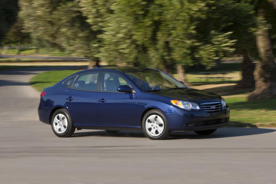  Hyundai Elantra Blue 2010 года  (фото 26 из 32)